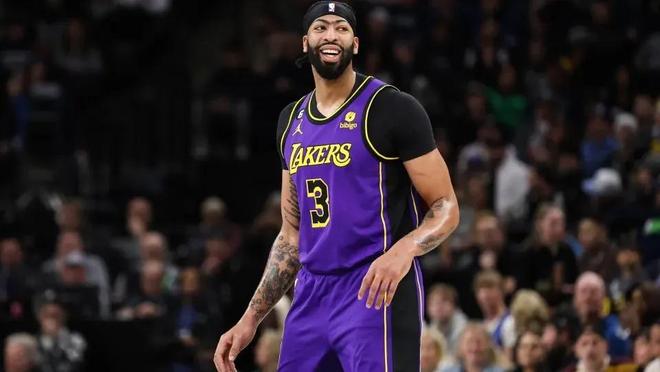 以及后卫的 以及后卫的