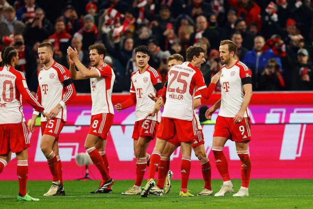 用小阵容提 用小阵容提