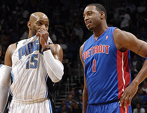 辅以底角收 辅以底角收